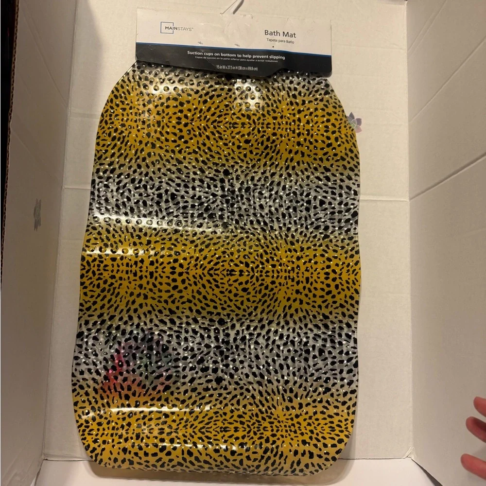 Mainstays Yellow and Black Leopard Print Bath Mat